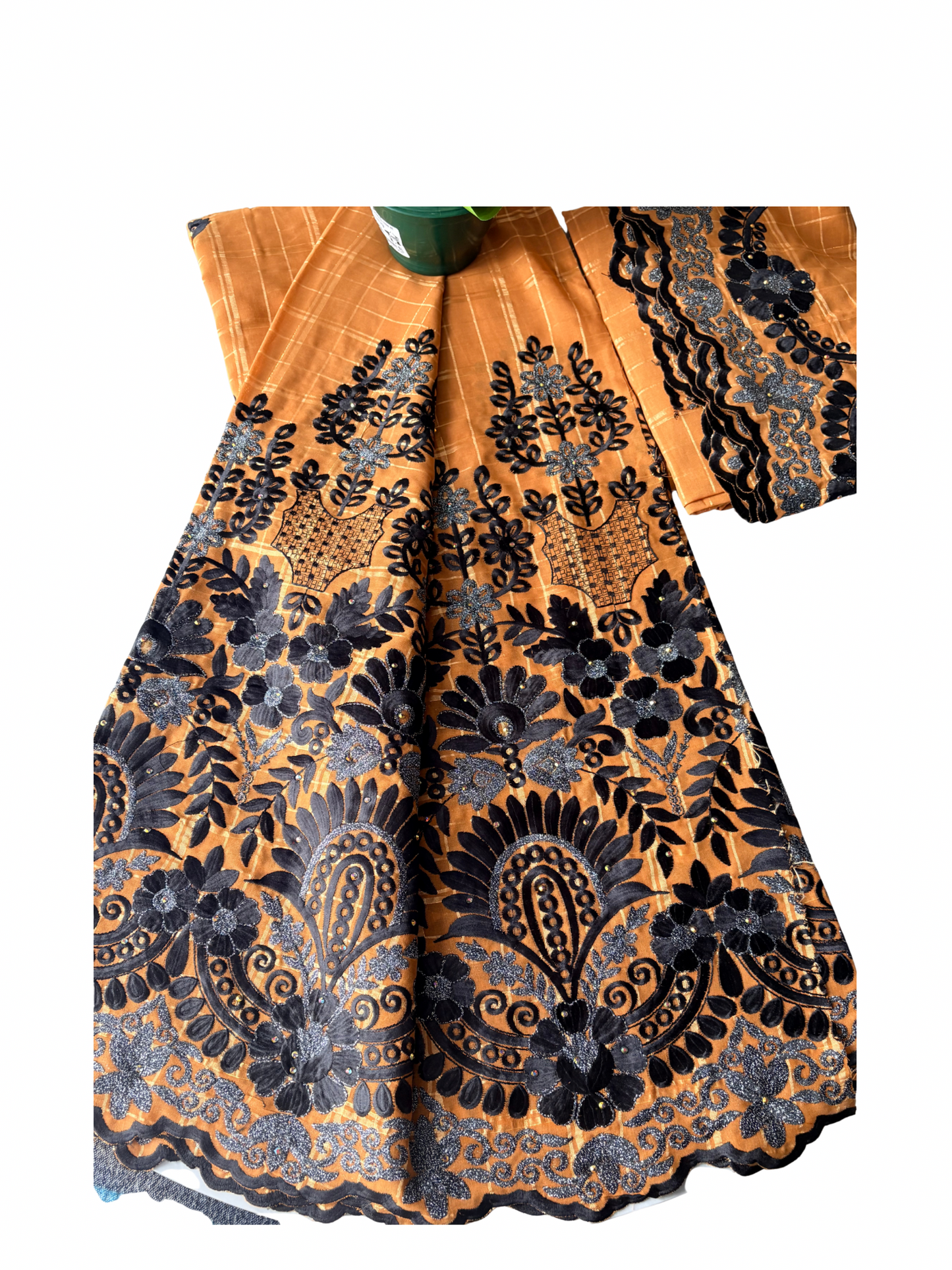 Salouva Broderie marron